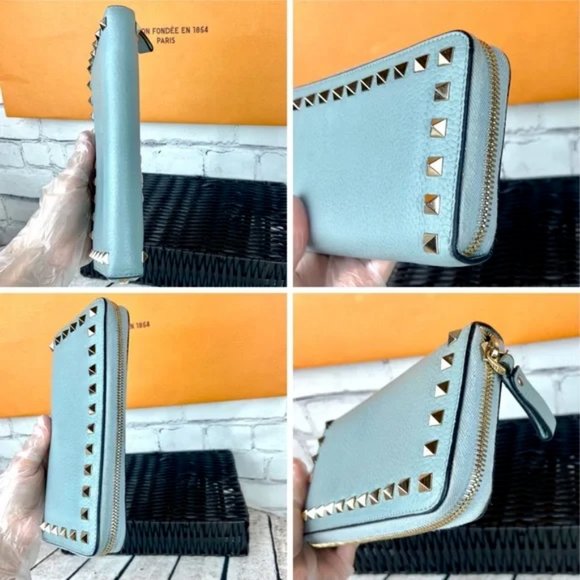 Valentino ROCKSTUD Garavani ZIPPY Zip around  long WALLET GREAT! - Picture 12 of 16